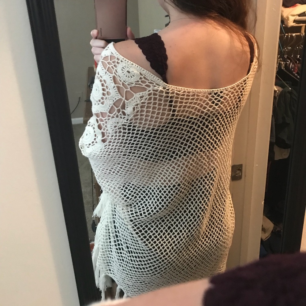 NWOT Rue 21 White Crochet Poncho - Picture 4 of 4